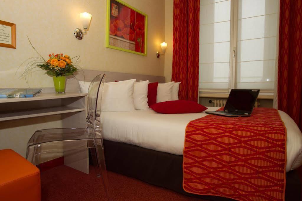 Hotel De Champagne Angers Exterior foto